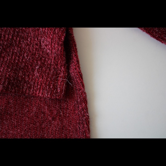 Lasania Knit Red Shirt - Picture 4 of 4